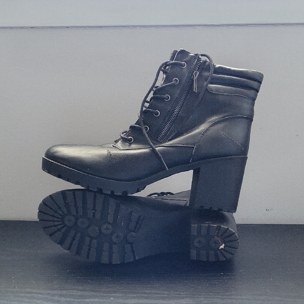 Women’s US13 Black Lace-Up Ankle Boots with Zipper 90s